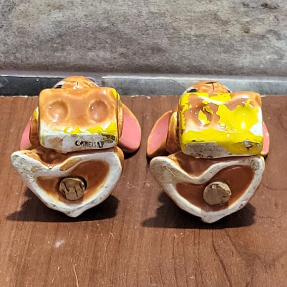 Vintage Mouse and Cheese Salt and Pepper Shaker Set - Picture 5 of 11